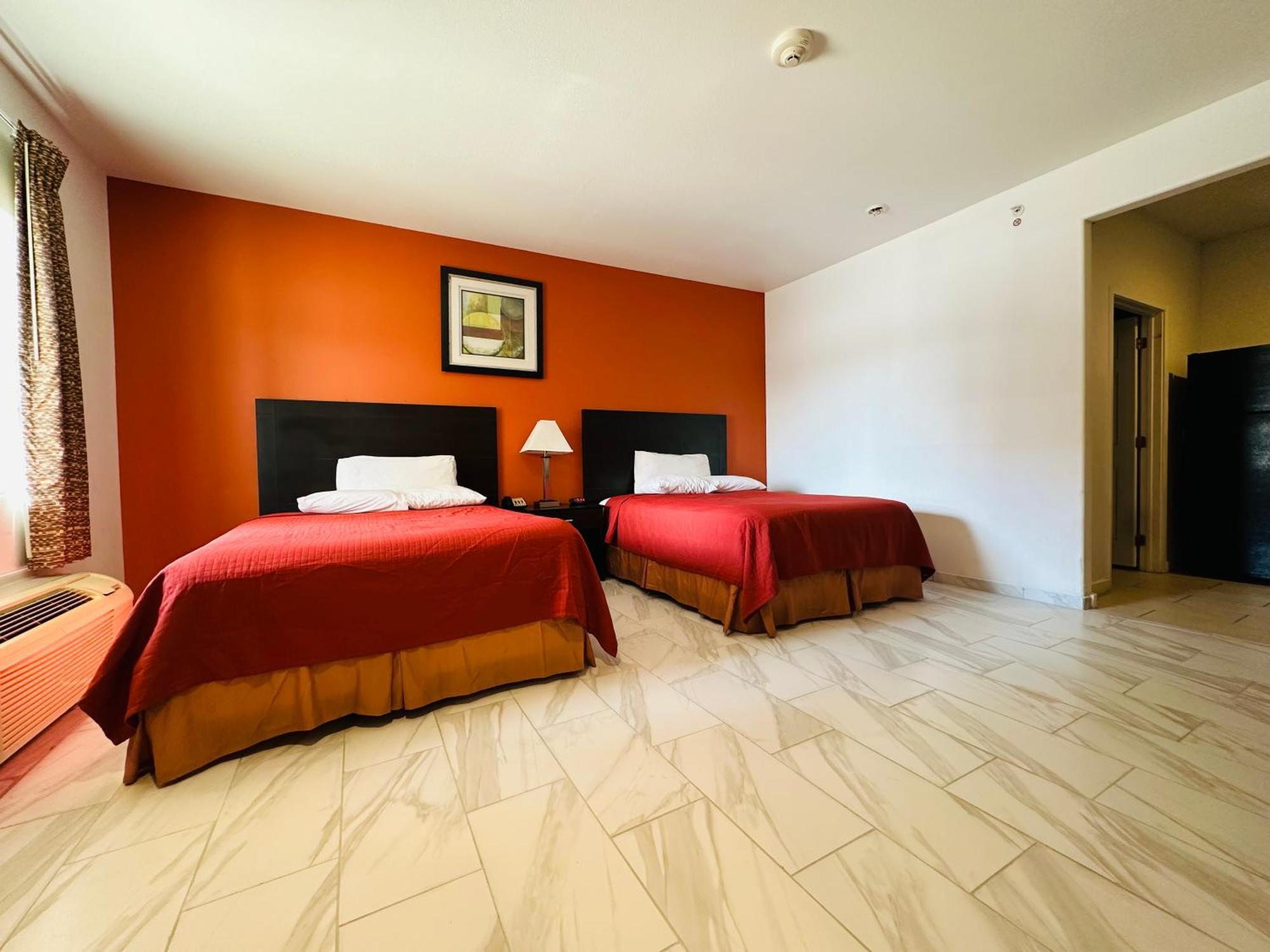 Lux Inn&Suites Three Rivers Extérieur photo