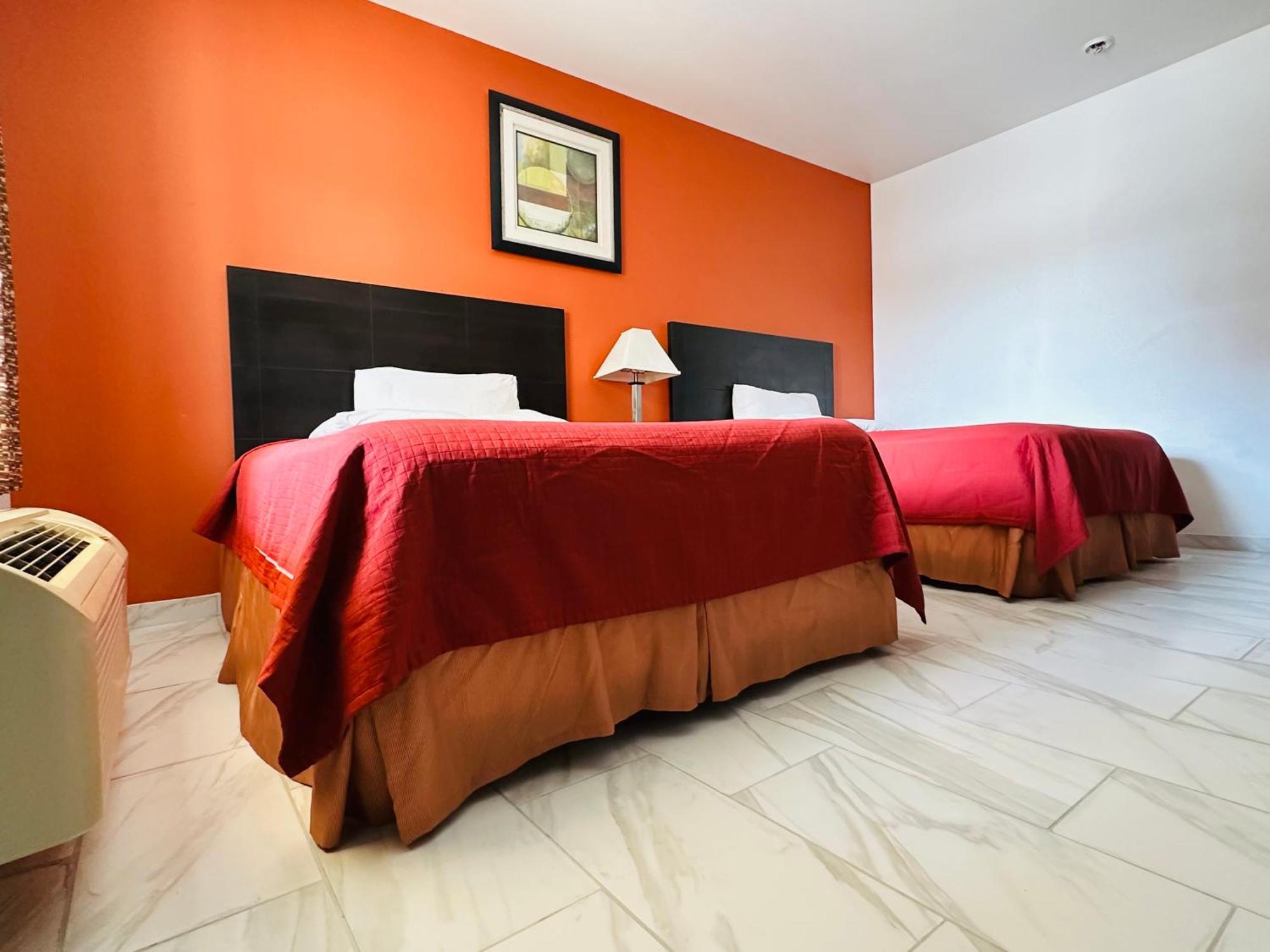 Lux Inn&Suites Three Rivers Extérieur photo