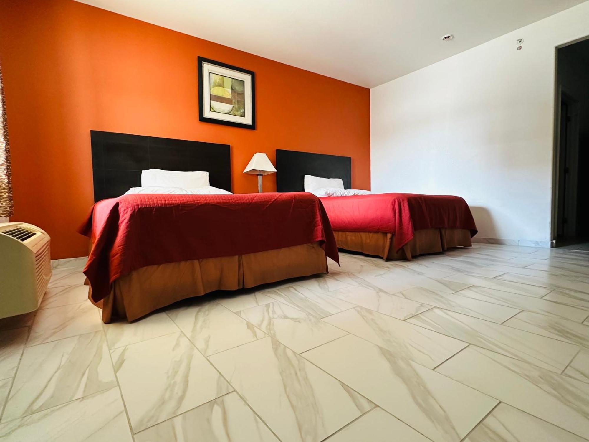 Lux Inn&Suites Three Rivers Extérieur photo